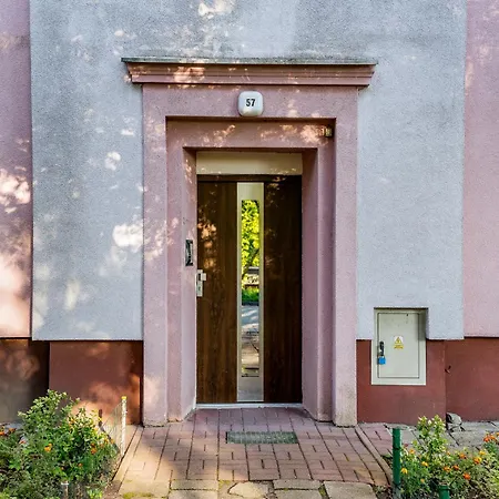 Osiedle Przyjazni Deluxe By Bookinghost *