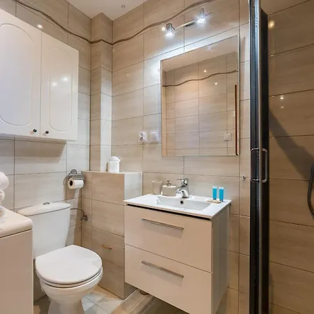 Osiedle Przyjazni Deluxe By Bookinghost 아파트