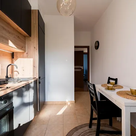 Osiedle Przyjazni Deluxe By Bookinghost 아파트